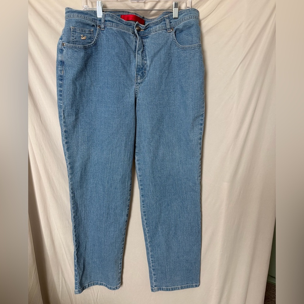 Gloria Vanderbilt Blue Straight Leg Jeans